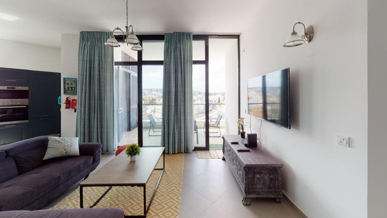 St Julians Central luxury apartment San Ġiljan Extérieur photo